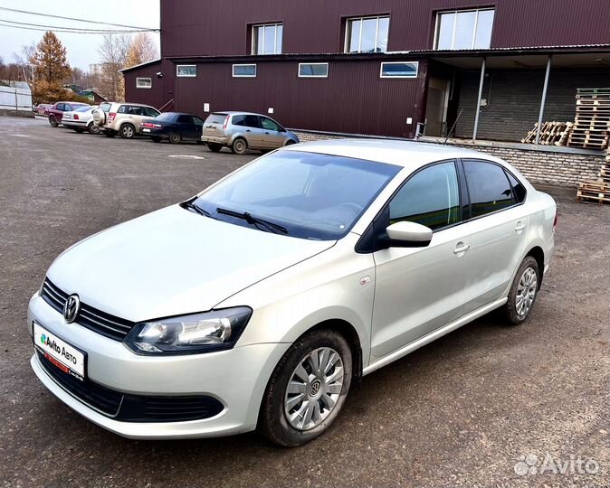 Volkswagen Polo 1.6 AT, 2011, 154 500 км