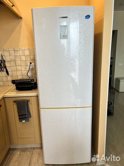 Холодильник samsung требует ремонта