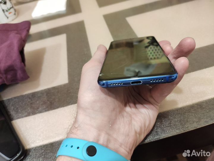 Xiaomi Mi 9 SE, 6/64 ГБ