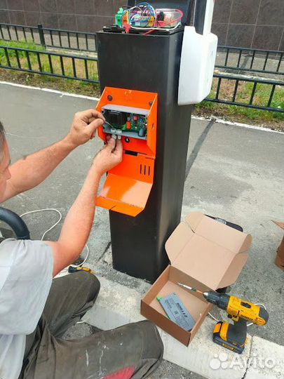 Акустический детектор сирен экстренных служб