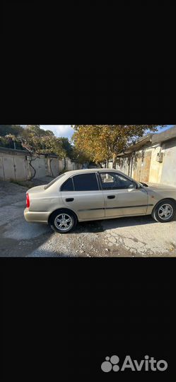 Hyundai Accent 1.5 AT, 2005, 350 000 км