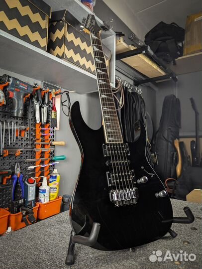 Электрогитара Ibanez с комбиком Ibanez