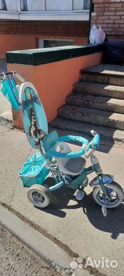 Велосипед детский с ручкой