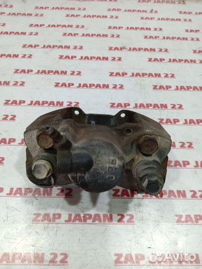 Суппорт задний правый Mitsubishi Challenger K99