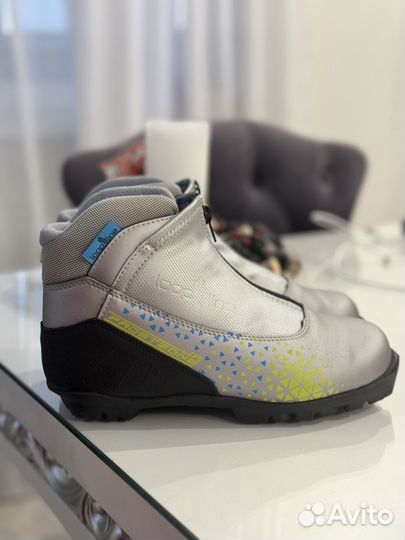 Ботинки Лыжные 38р