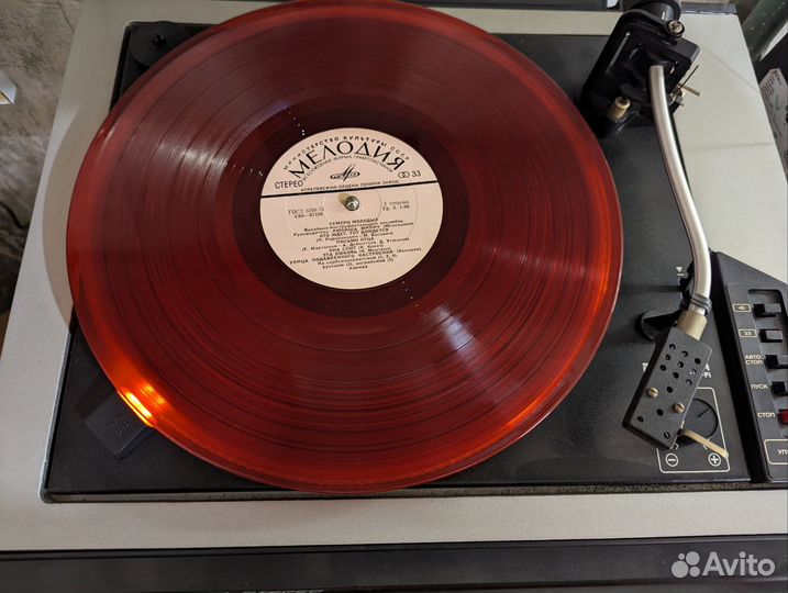 Винил виа Семеро Молодых 1976 красный