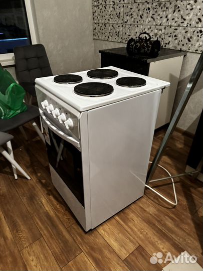 Плита электрическая плита Лада Nova ае 14027 W