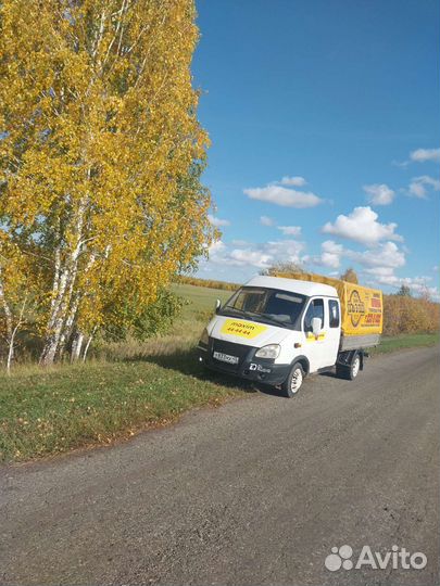 Водитель с личным грузовым авто
