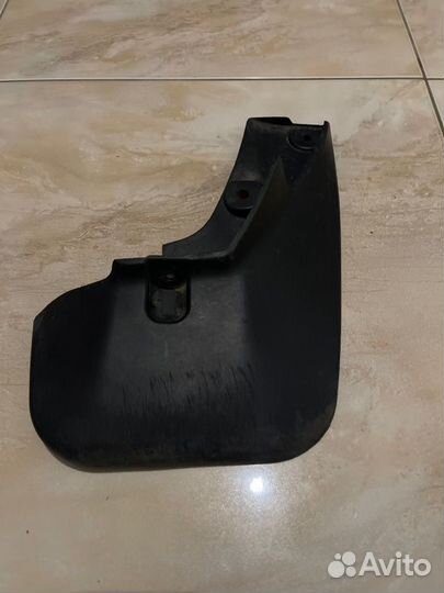 Брызговик задний правый Lexus Nx С 2014 По 2020