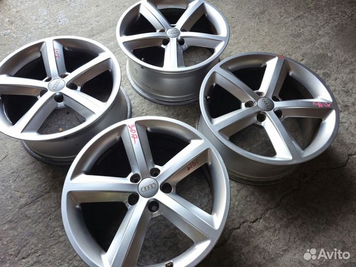 Диски Audi R18 5x112