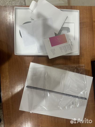 Коробка от iPad