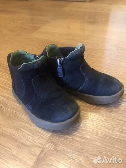 Ботинки детские Ugg, длина стопы 15 см