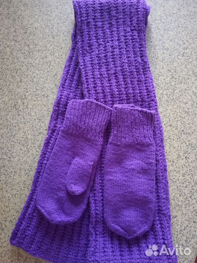 Комплект вязаный шарф и варежки