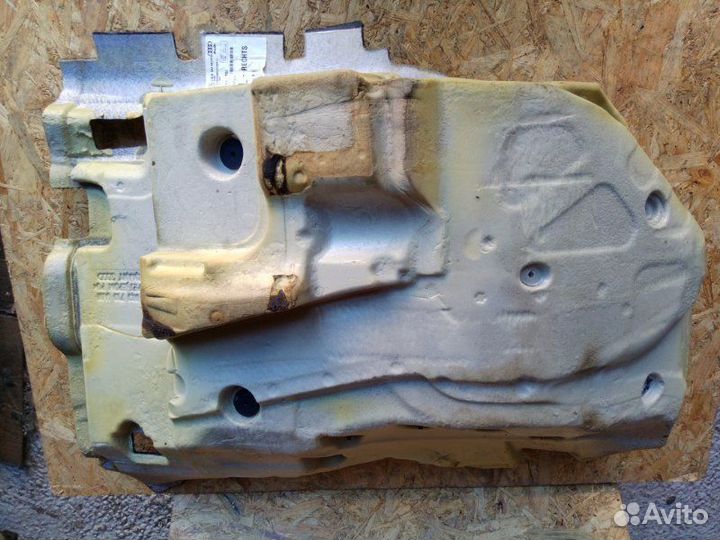 Ковер пола передний правый Audi A8 D4 long 4.2