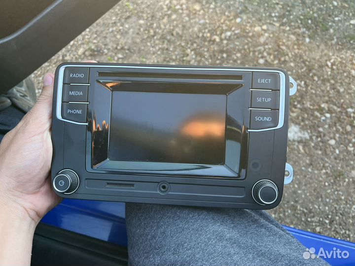 Магнитола на VAG