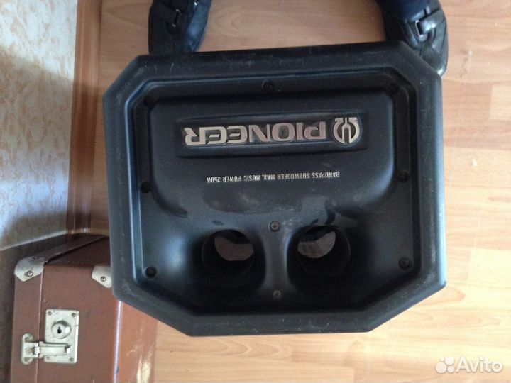 Автосабвуфер Pioneer 250 W, усилитель 5 по 150 W