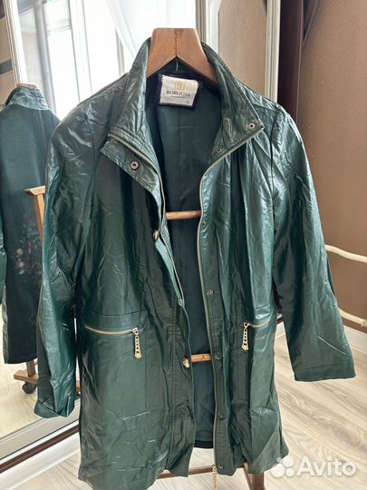 Плащ женский