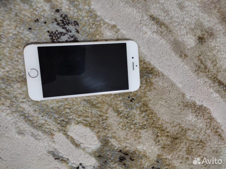 iPhone 6S, 32 ГБ
