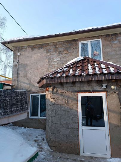 Дом 76 м² на участке 6 сот.