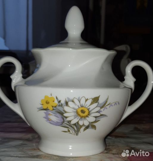 Чашка с блюдцем