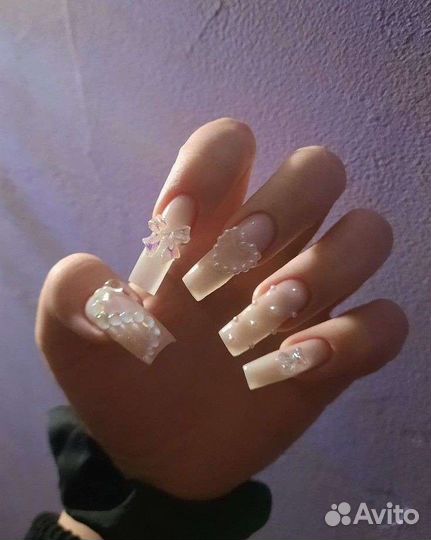 Наращивание ногтей