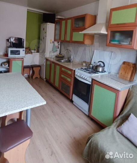 Продается кухонный гарнитур с техникой