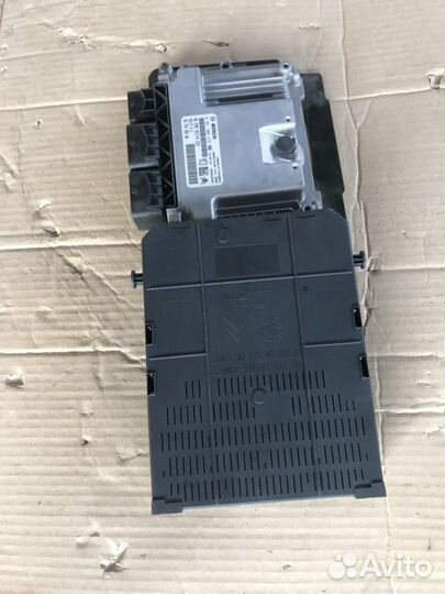 Блок комфорта на Пежо 308