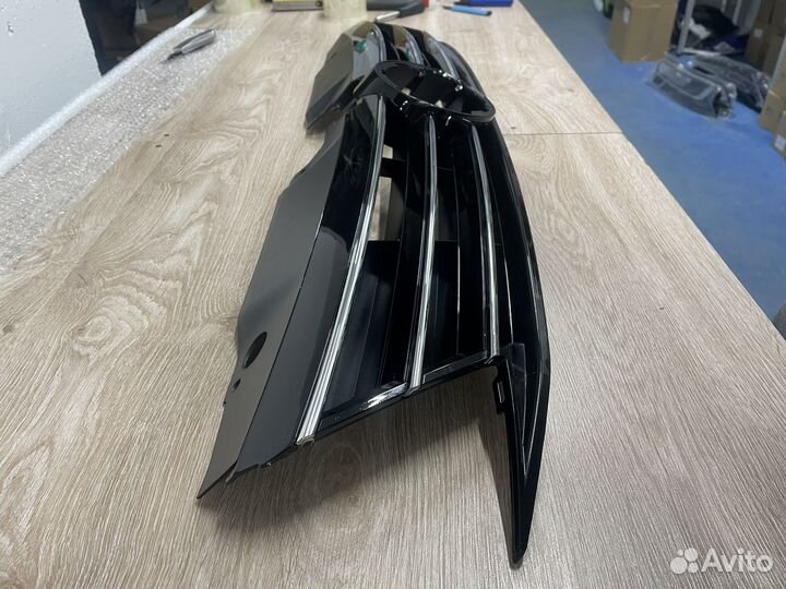 Решетка радиатора Volkswagen Jetta 6