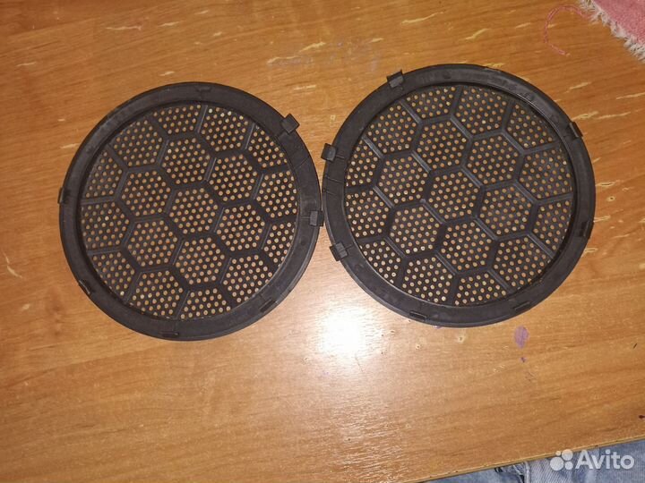 Накладки на колонки в машину