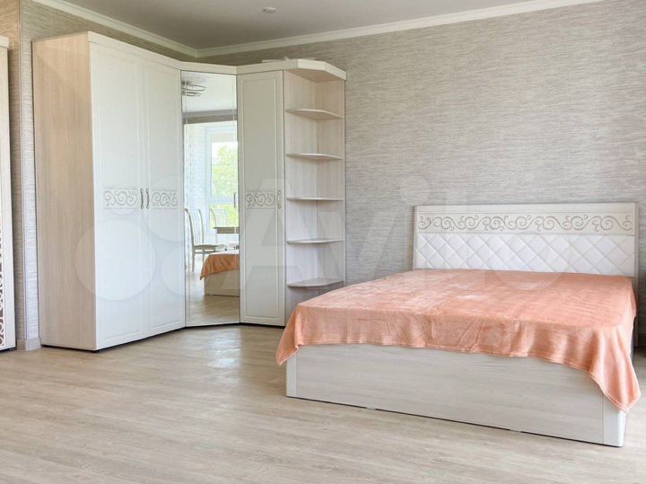 Квартира-студия, 42 м², 7/7 эт.