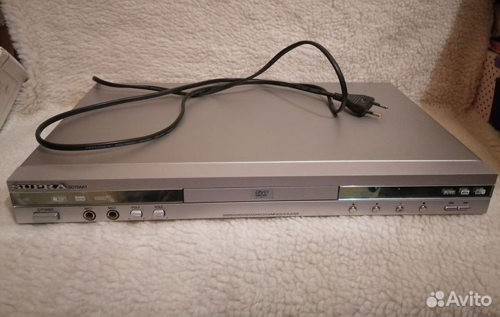 DVD плеер Supra