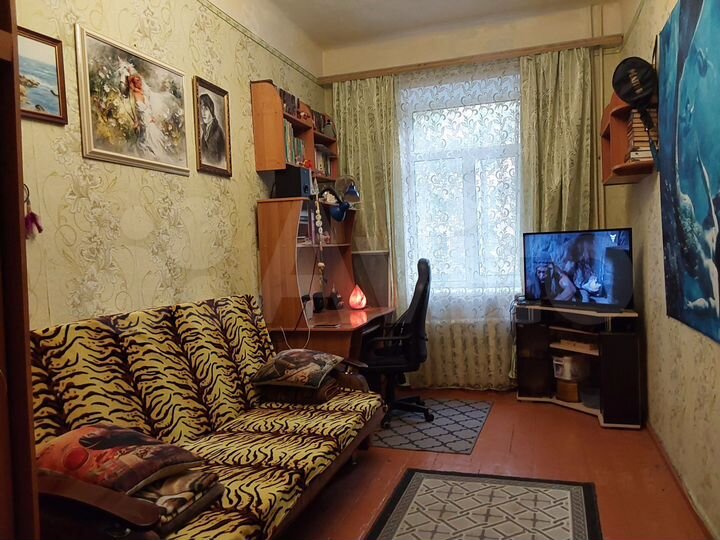 Комната 15 м² в 1-к., 2/3 эт.