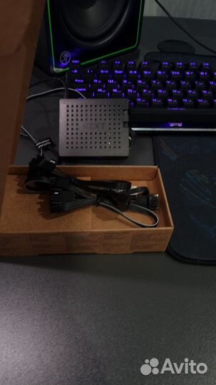 Контроллер подсветки nzxt RGB & Fan Controller
