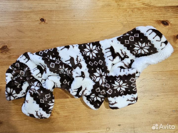 Комбинезон для маленькой собаки