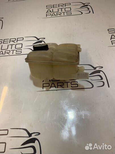 Бачок расширительный Ford Focus 3 CB8 1.6L duratec