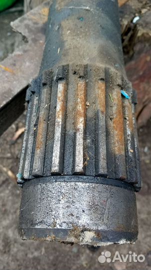 Полуось заднего моста мтз