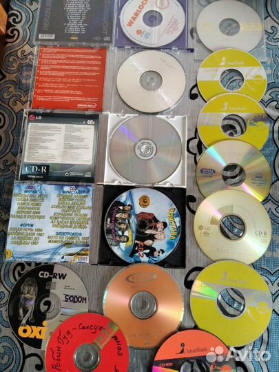 Диски муз 23 шт не для прослушивания