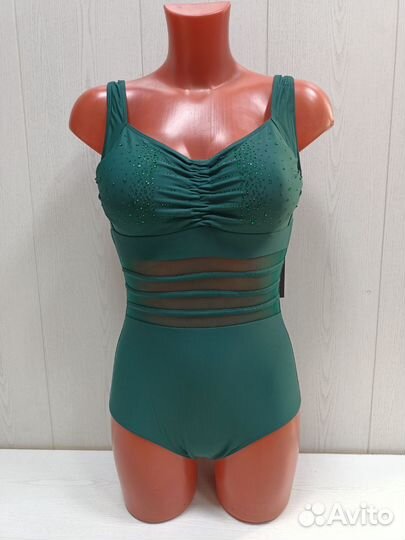 Купальник слитный новый размеры от 48 до 56