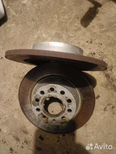 Задние тормозные диски skoda super 2