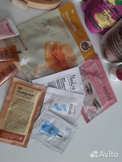 Набор косметики пакетом