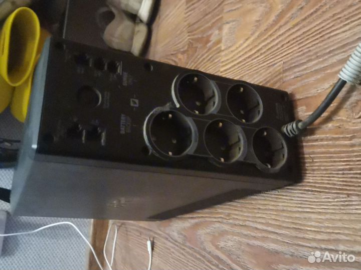 Ибп APC Back-UPS Pro 900