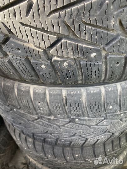Nokian Tyres Hakkapeliitta 7 215/50 R17