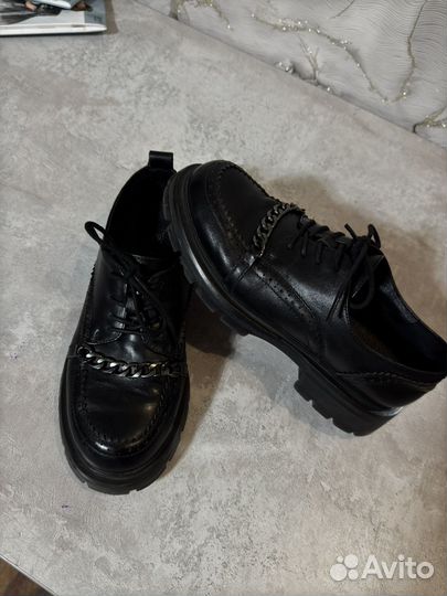 Полуботинки