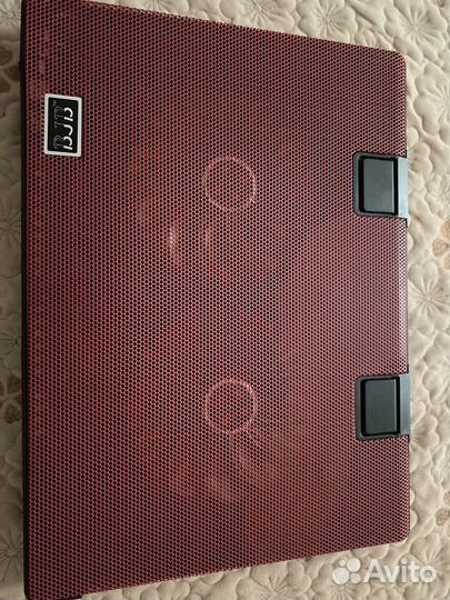 Охлаждающая подставка для ноутбука