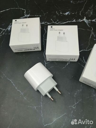 Сетевой адаптер USB-C 20Вт