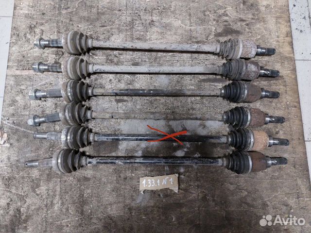 Полуось задняя Nissan t32