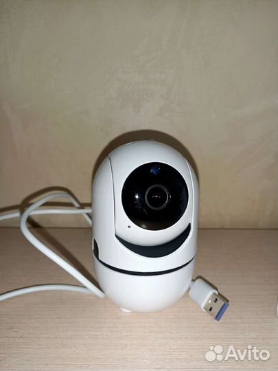 Камера видеонаблюдения купольная