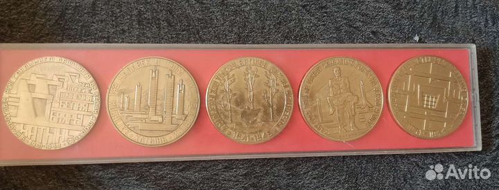 Набор настольных медалей 