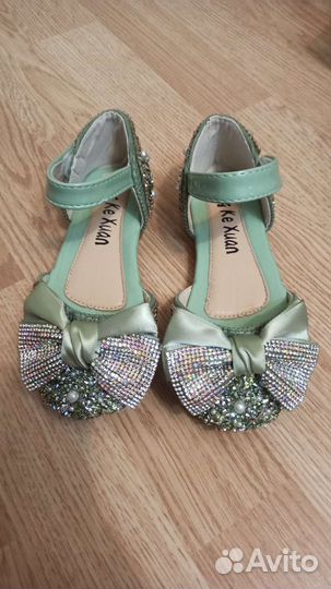 Туфли для девочки 27