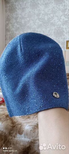 Шапка новая